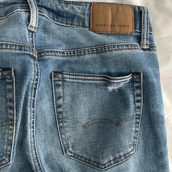 Men's Blue Distressed Jeans - Picture 4 of 6